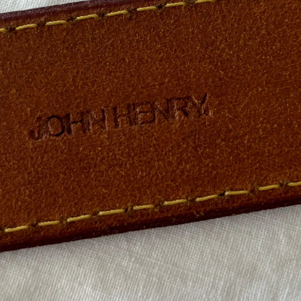 John‎ Henry leather belt in used condition size 44, 100% leather